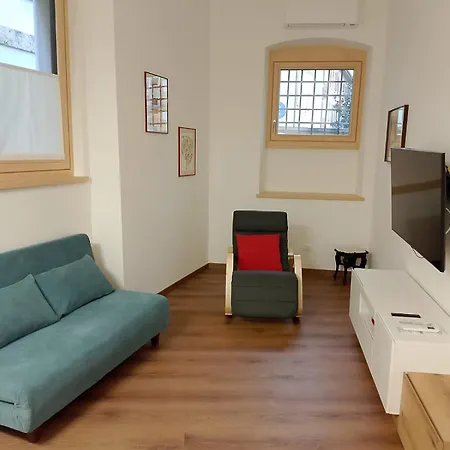 El Bombet Il tuo rifugio fra charme e comfort nel cuore di Trento a 2 passi dai Mercatini di Natale Appartamento Trento