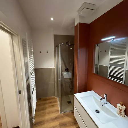 Apartment El Bombet Il Tuo Rifugio Fra Charme E Comfort Nel Cuore Di Fra Filmfestival, Festival Dell'economia E Dello Sport *