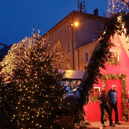 El Bombet Il Tuo Rifugio Fra Charme E Comfort Nel Cuore Di Fra Filmfestival, Festival Dell'economia E Dello Sport Apartment *